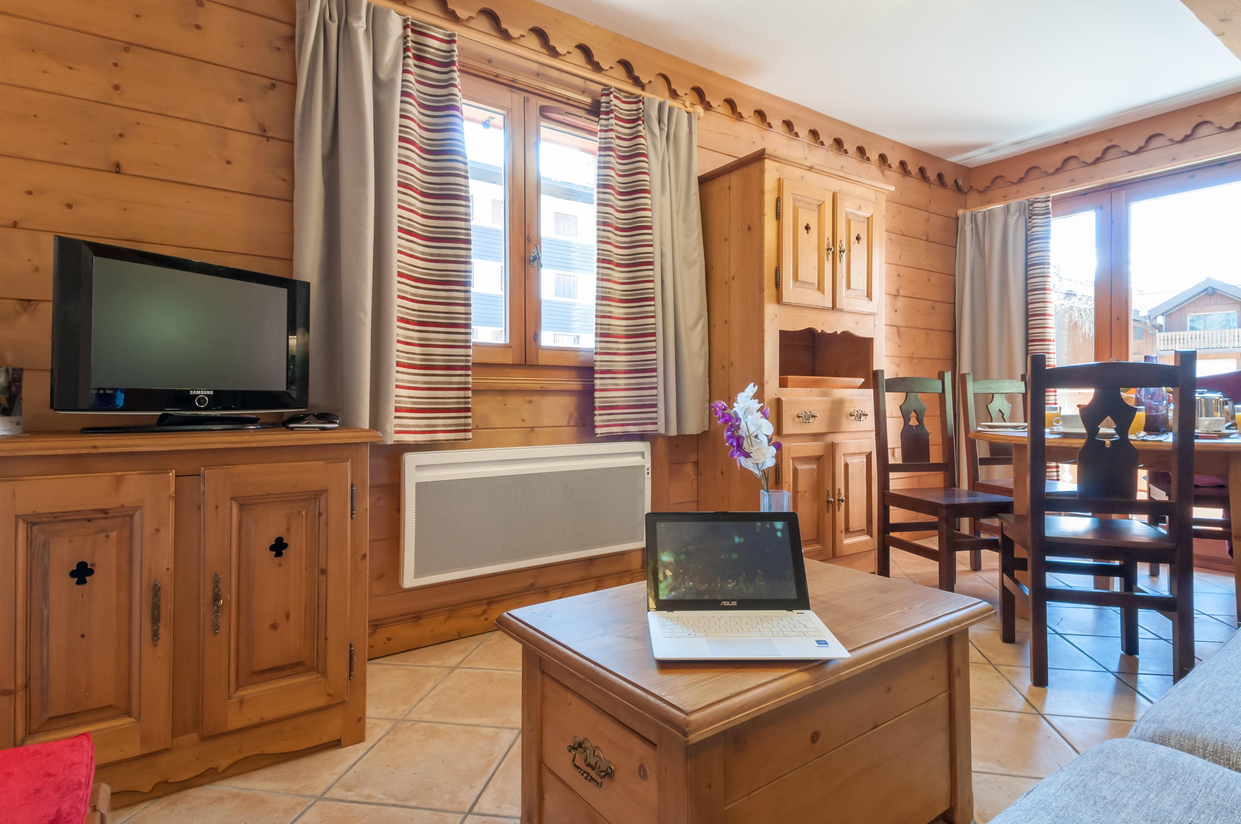 Residence Pierre & Vacances Premium Les Fermes Du Soleil Les Carroz d'Araches Exterior photo