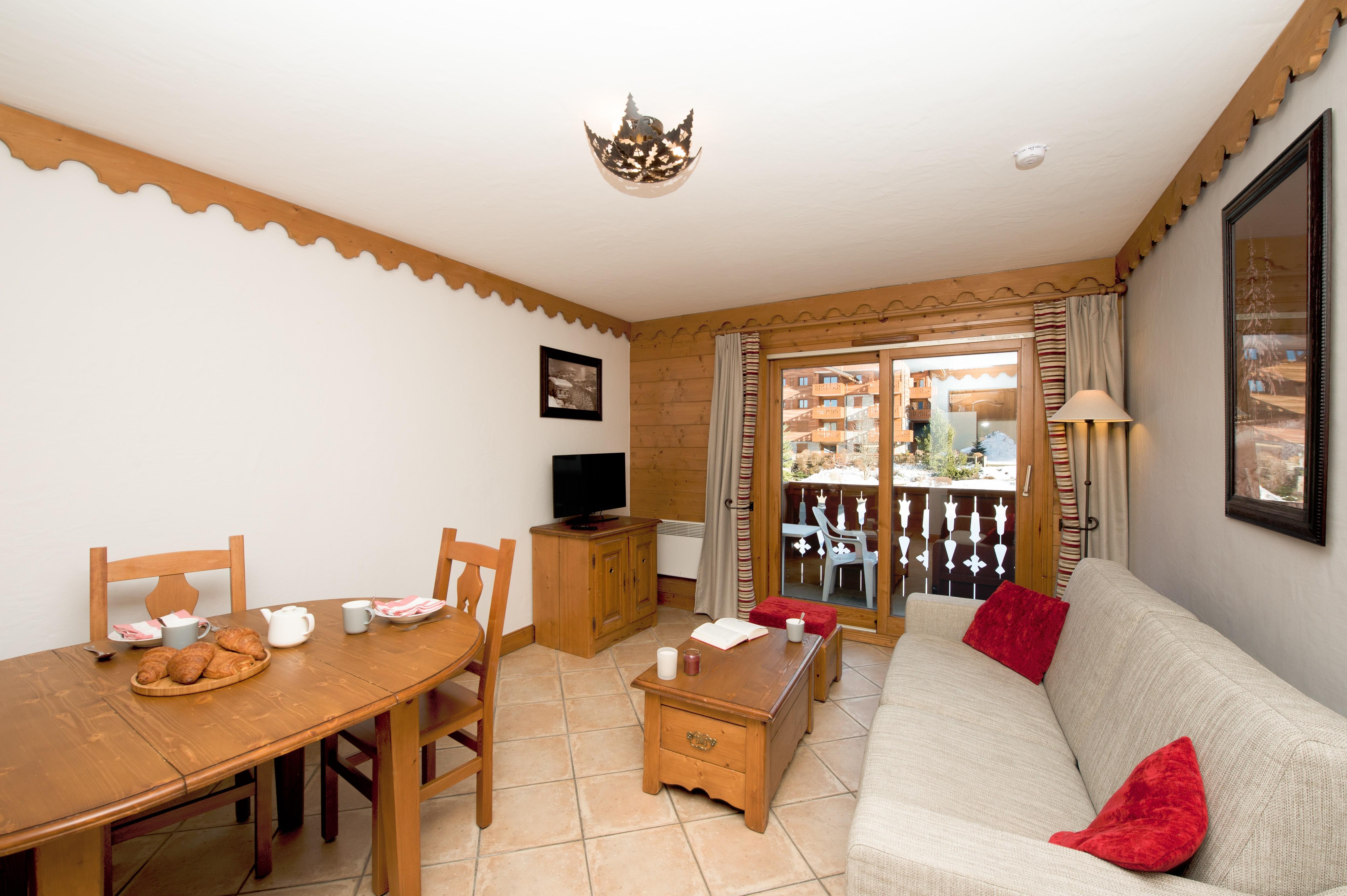 Residence Pierre & Vacances Premium Les Fermes Du Soleil Les Carroz d'Araches Exterior photo