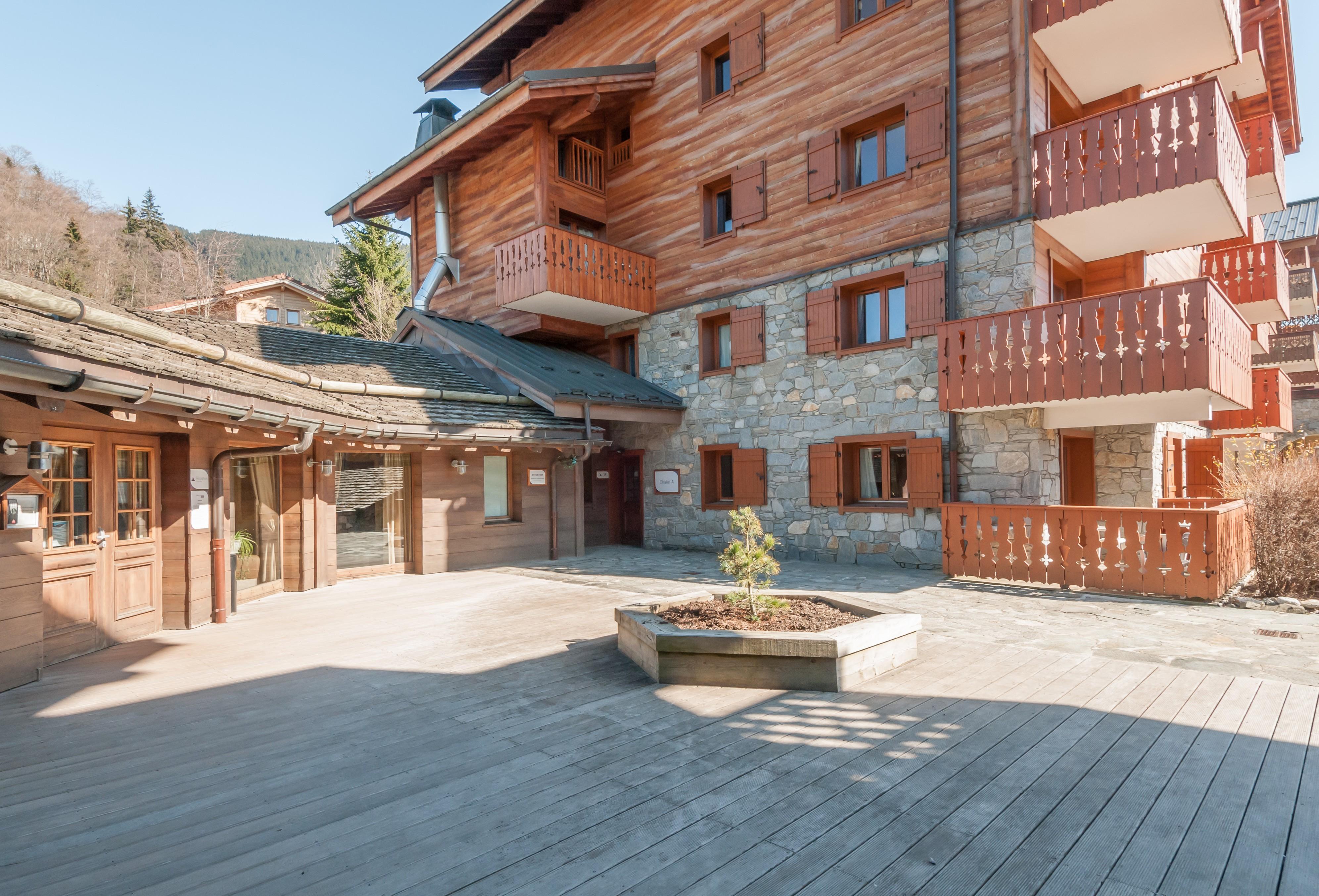 Residence Pierre & Vacances Premium Les Fermes Du Soleil Les Carroz d'Araches Exterior photo
