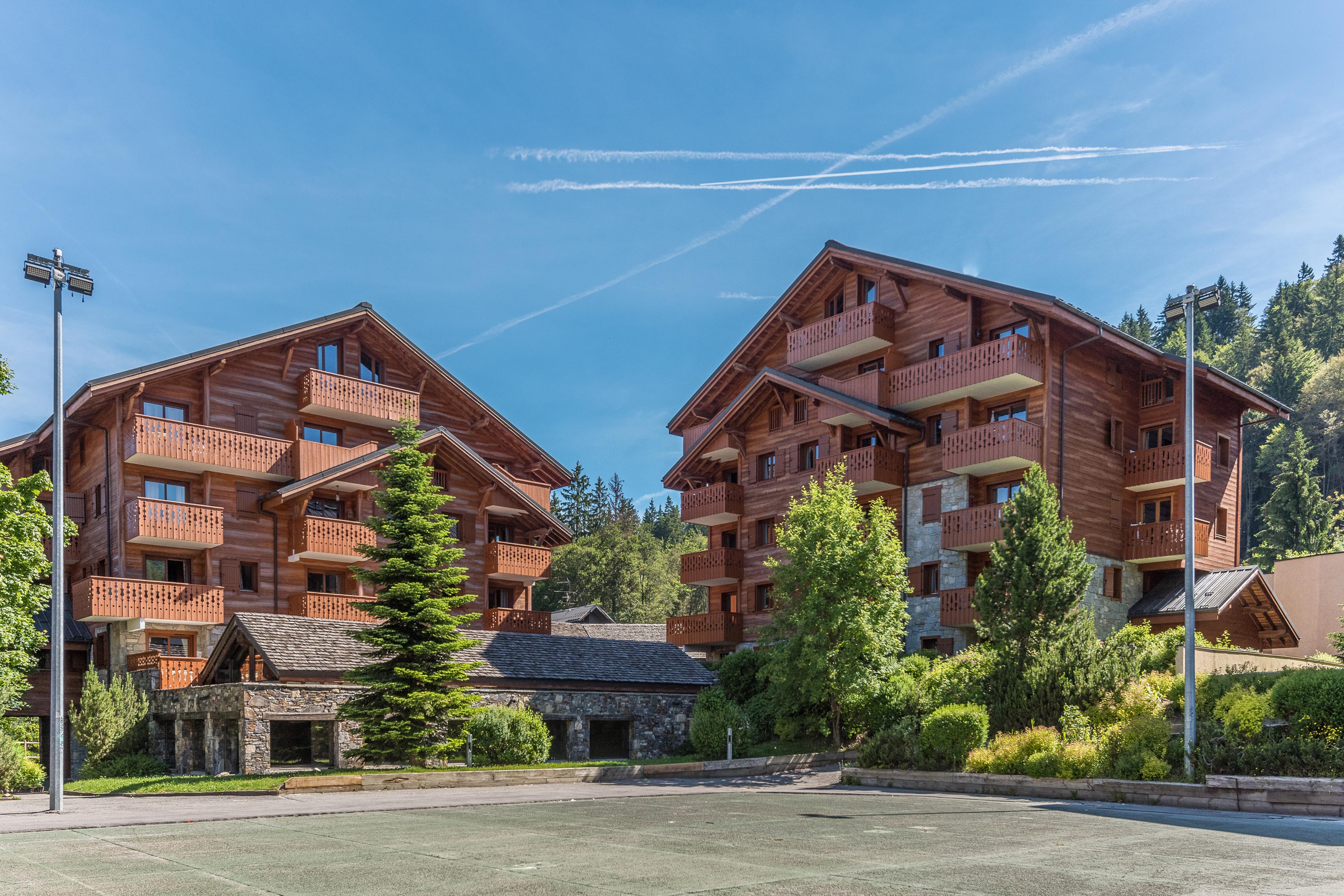 Residence Pierre & Vacances Premium Les Fermes Du Soleil Les Carroz d'Araches Exterior photo